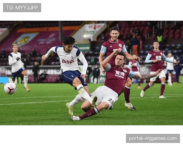 英超周末十大看点：豪门震荡、新星闪耀与战术迷思